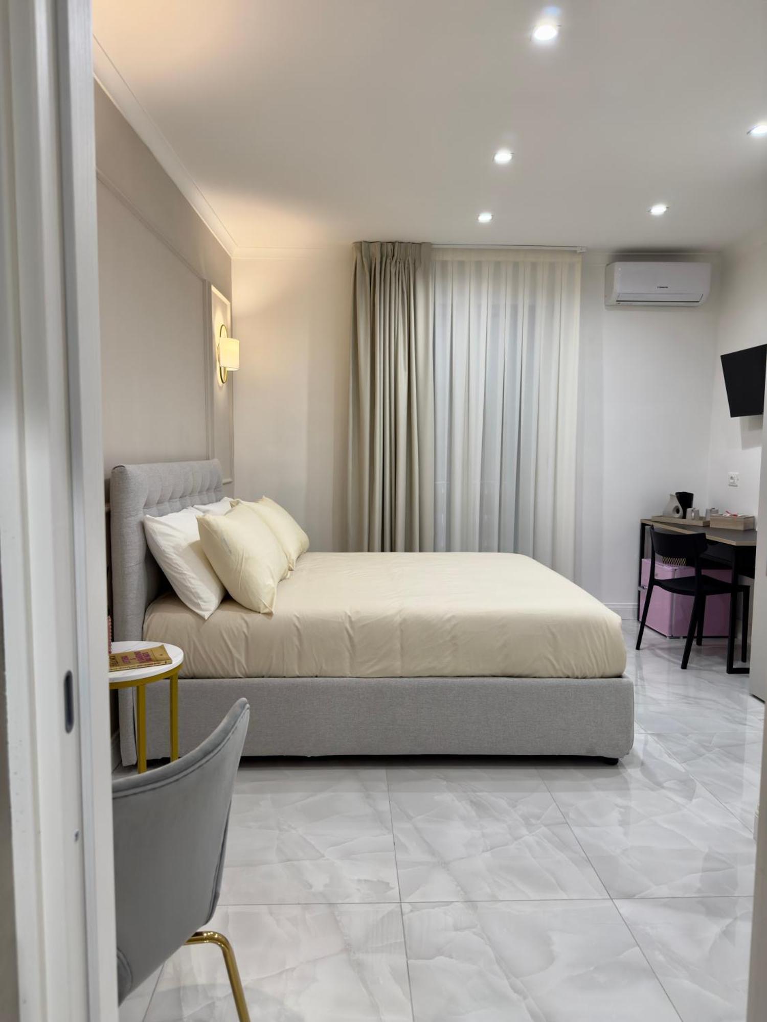 Carafa Rooms เนเปิลส์ ภายนอก รูปภาพ