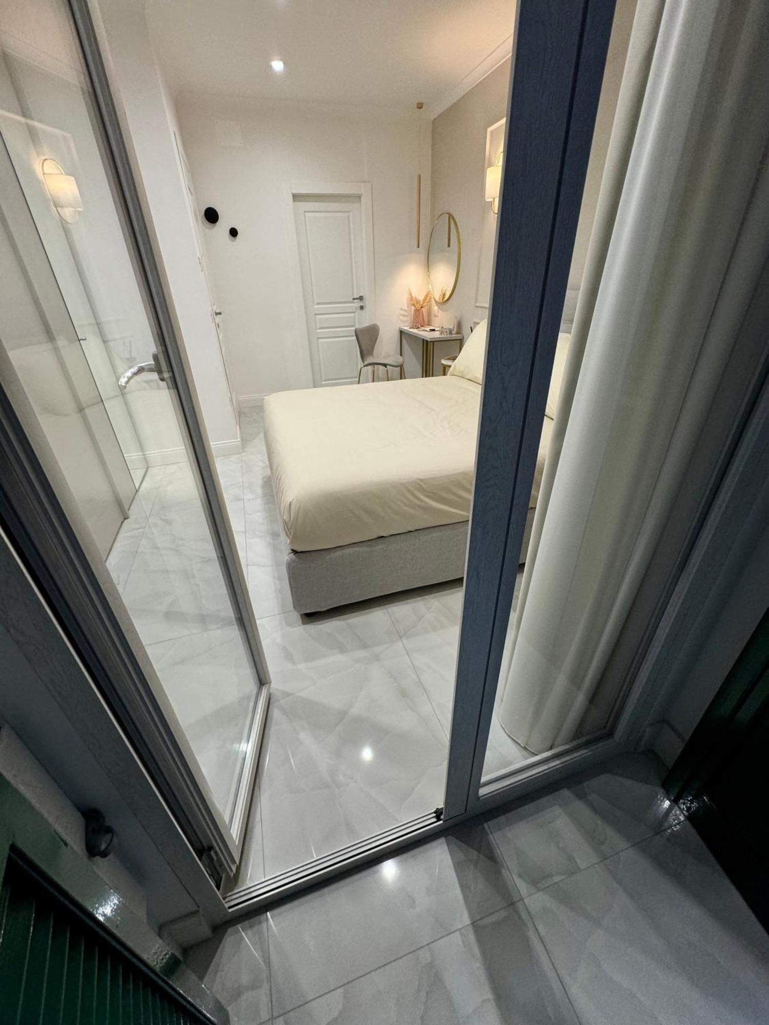 Carafa Rooms เนเปิลส์ ภายนอก รูปภาพ