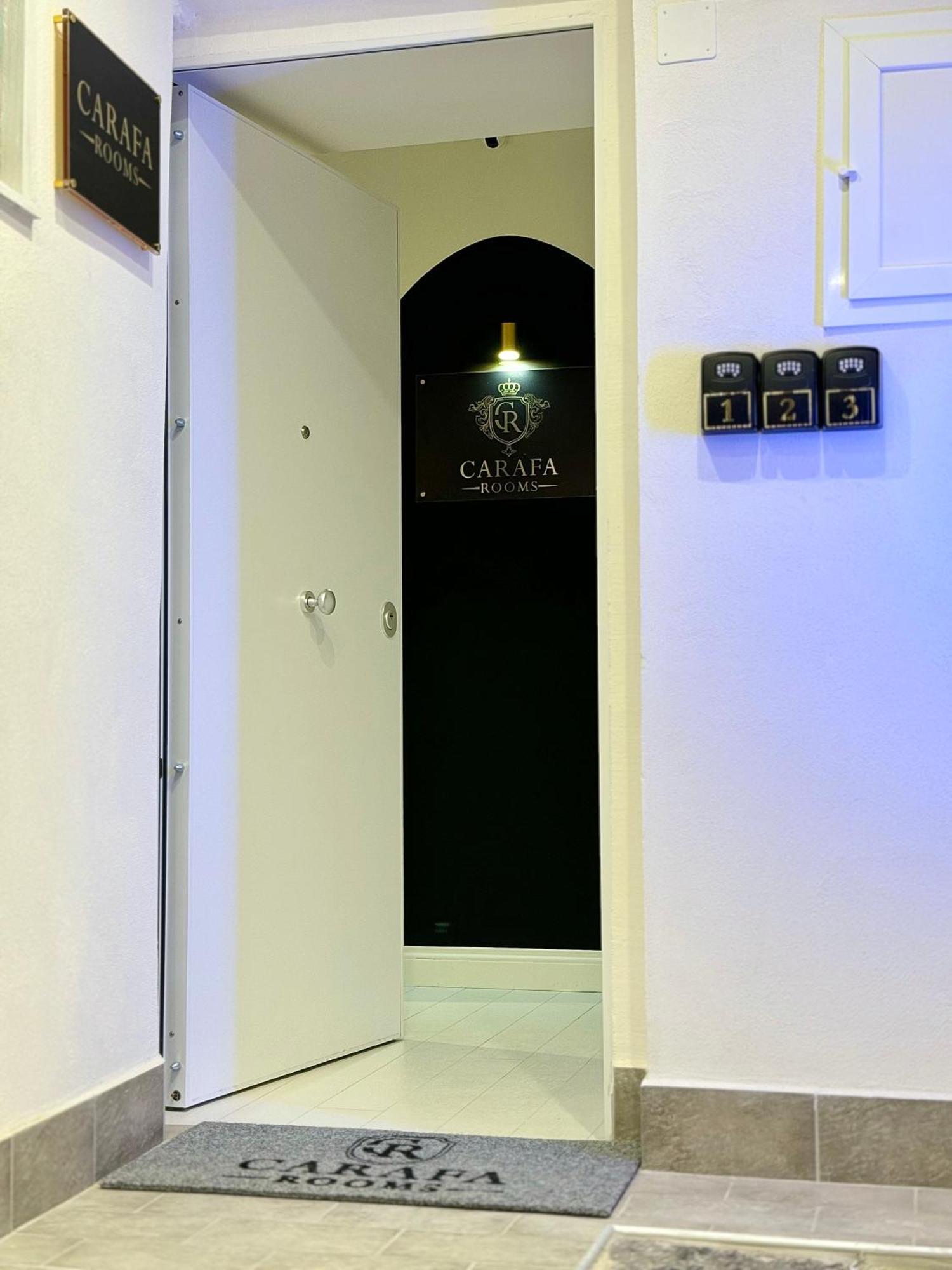 Carafa Rooms เนเปิลส์ ภายนอก รูปภาพ
